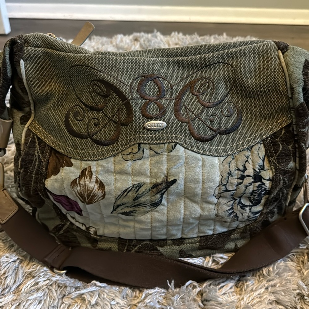 HTF - Like New - Beautiful Oilily Messenger Bag